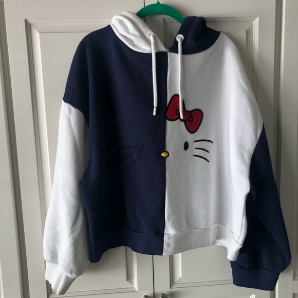 plus size hello kitty hoodie